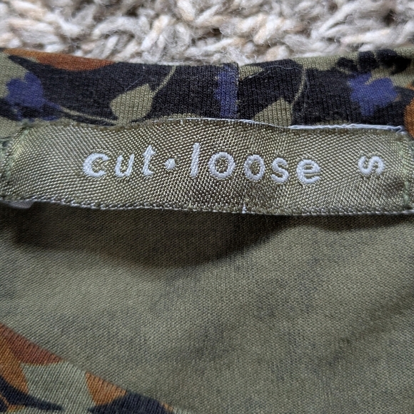 Cut Loose Black Brown Green Floral Leaf Long Sleeve Top S - Picture 6 of 8